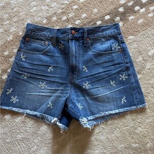 Madewell The Perfect Jean Short: Daisy Embroidered Edition